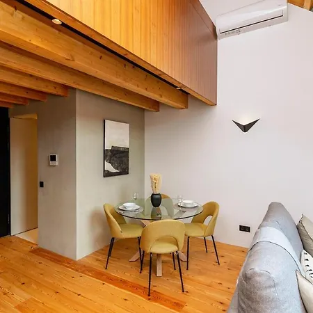 The Coolest Loft In The Heart Of The Center Apartamento Oporto