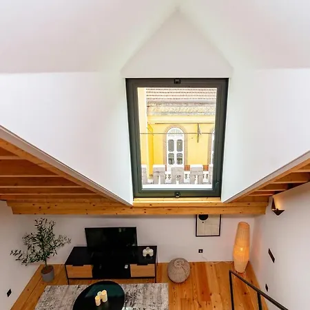 The Coolest Loft In The Heart Of The Center Porto