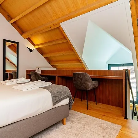 The Coolest Loft In The Heart Of The Center *