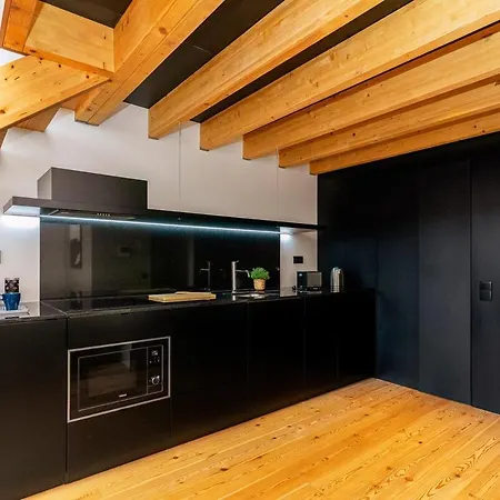 The Coolest Loft In The Heart Of The Center