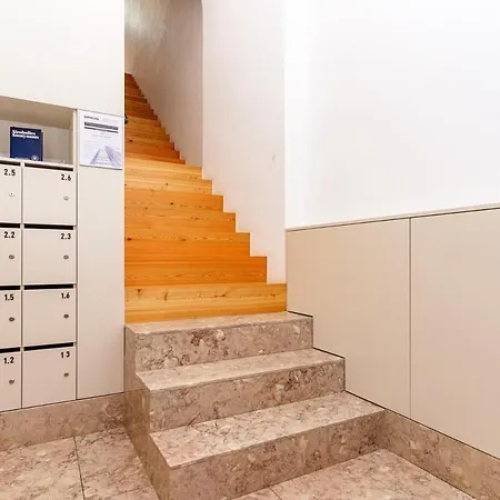 The Coolest Loft In The Heart Of The Center