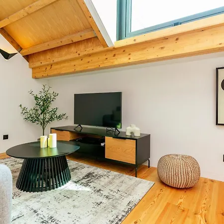 The Coolest Loft In The Heart Of The Center