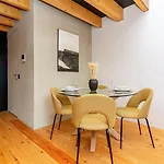 Apartmán The Coolest Loft In The Heart Of The Center