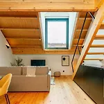 Apartmán The Coolest Loft In The Heart Of The Center